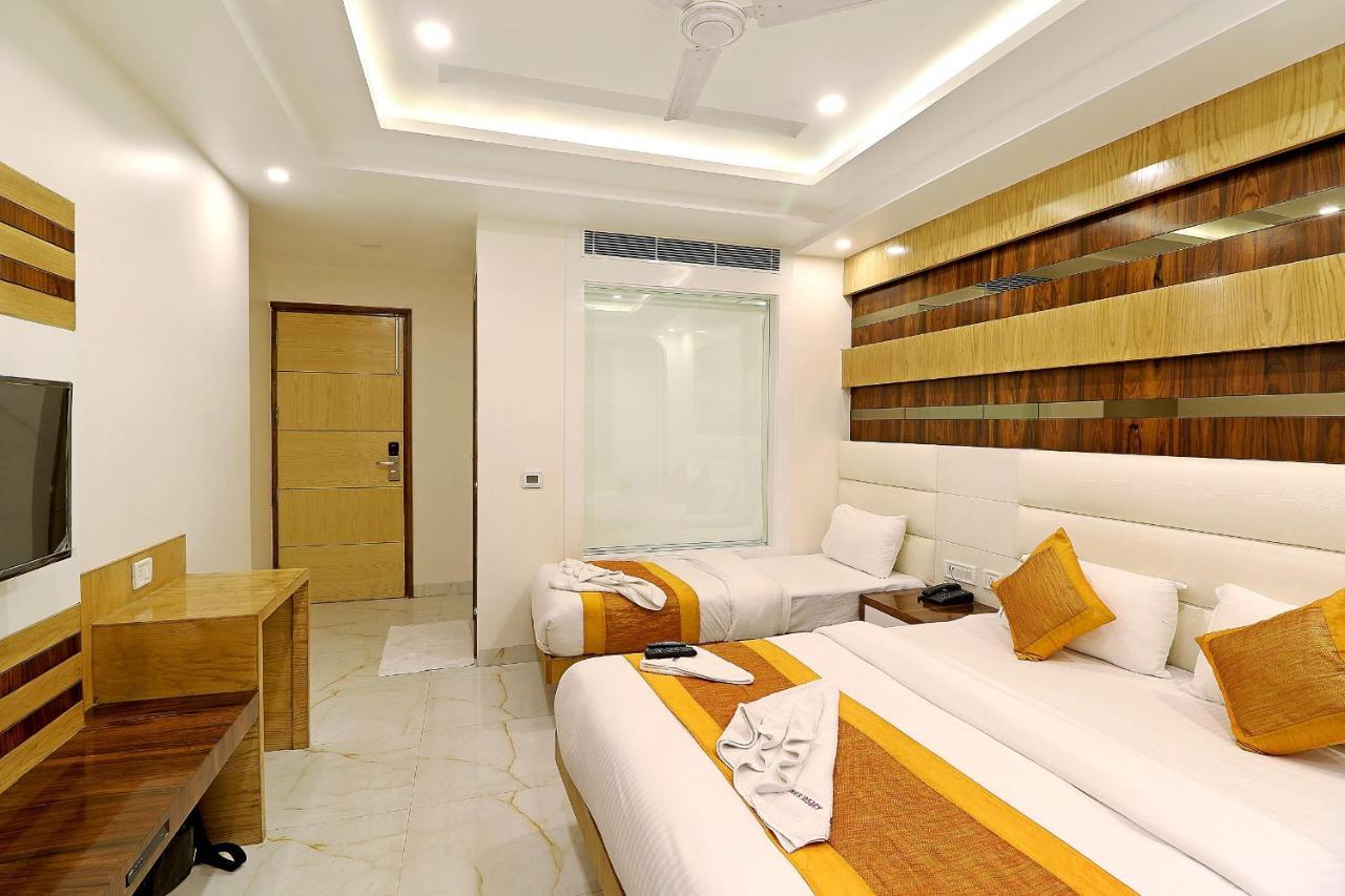 Hotel York Legacy -3 Minutes Walk From New Delhi Railway Station 'The 5 Star Ambience' Newly Built Ngoại thất bức ảnh