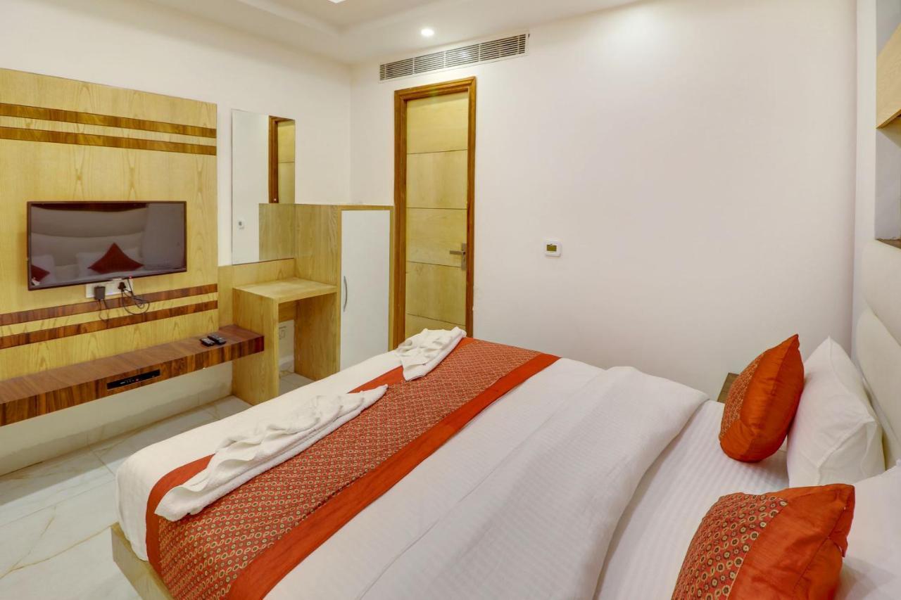 Hotel York Legacy -3 Minutes Walk From New Delhi Railway Station 'The 5 Star Ambience' Newly Built Ngoại thất bức ảnh