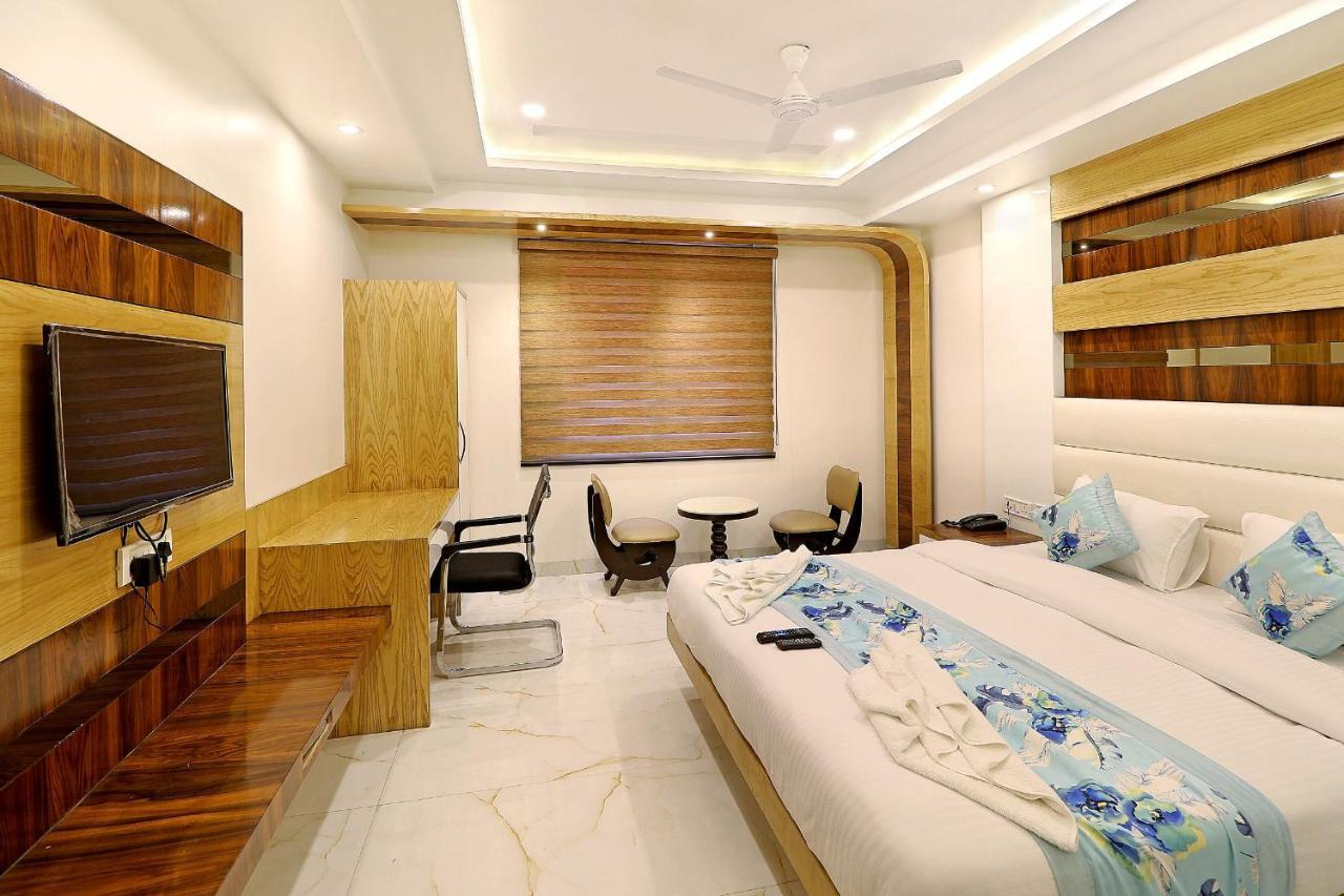 Hotel York Legacy -3 Minutes Walk From New Delhi Railway Station 'The 5 Star Ambience' Newly Built Ngoại thất bức ảnh
