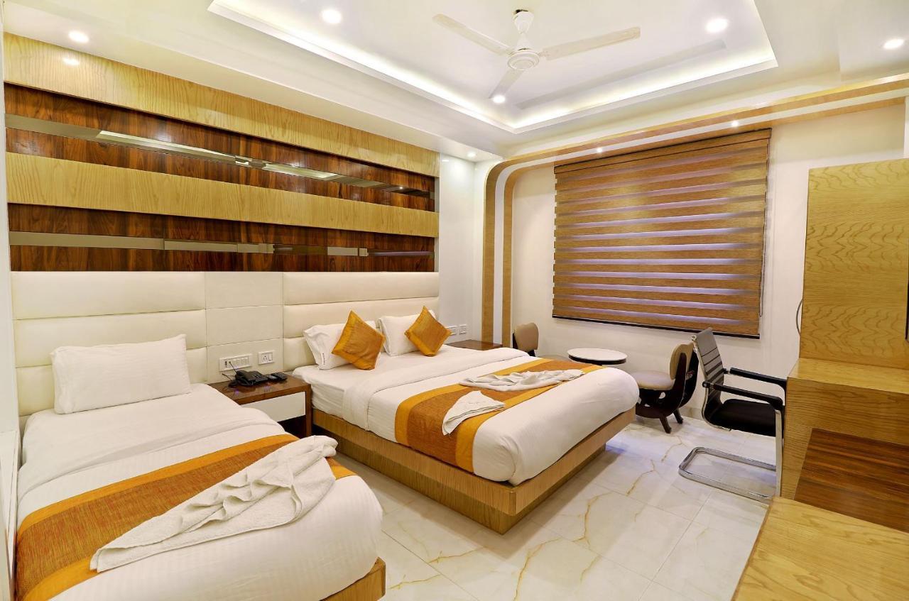 Hotel York Legacy -3 Minutes Walk From New Delhi Railway Station 'The 5 Star Ambience' Newly Built Ngoại thất bức ảnh